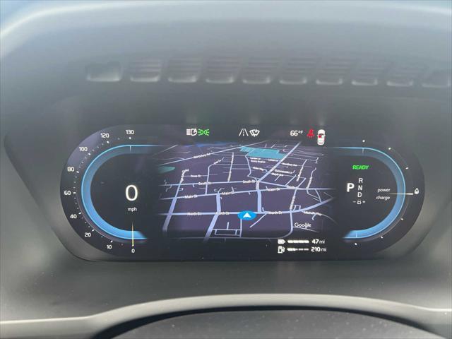 Photo of 2025 GREY Volvo XC90 Plug-In Hybrid