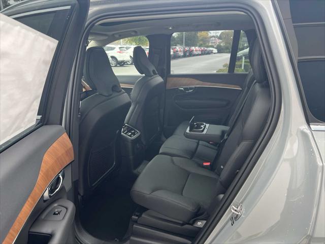 Photo of 2025 GREY Volvo XC90 Plug-In Hybrid