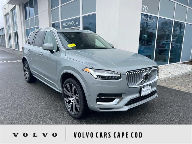 Photo of 2025 GREY Volvo XC90 Plug-In Hybrid