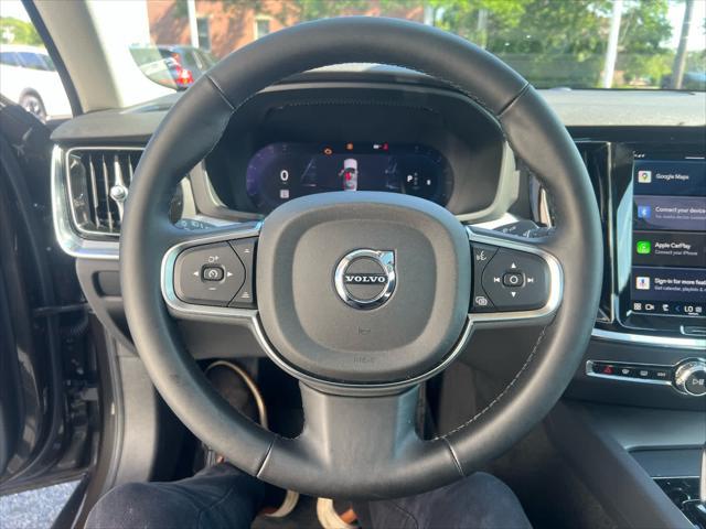 Photo of 2025 Platinum Grey Metallic Volvo S60
