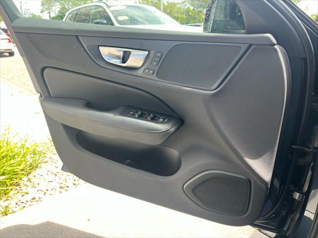Photo of 2025 Denim Blue Metallic Volvo S60