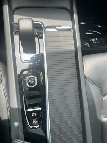 Photo of 2025 Crystal White Pearl Volvo S60