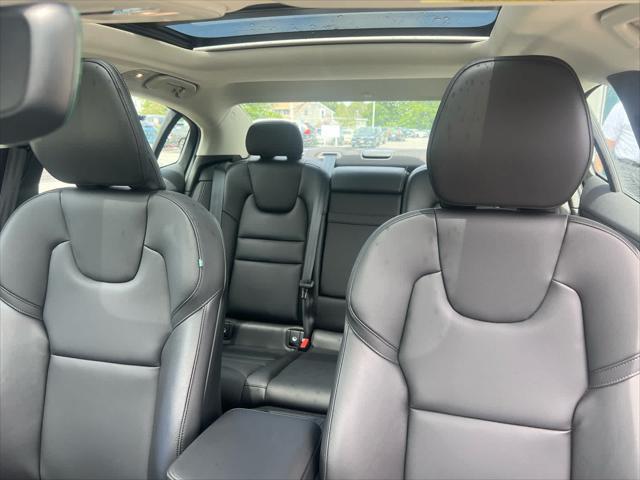 Photo of 2025 Crystal White Pearl Volvo S60