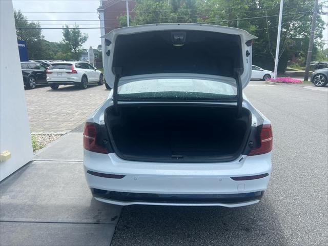 Photo of 2025 Crystal White Pearl Volvo S60