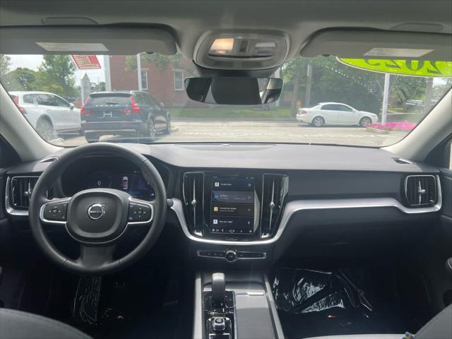Photo of 2025 Crystal White Pearl Volvo S60