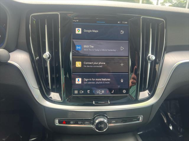 Photo of 2025 Crystal White Pearl Volvo S60