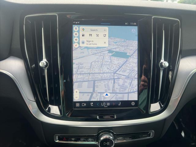 Photo of 2025 Crystal White Pearl Volvo S60