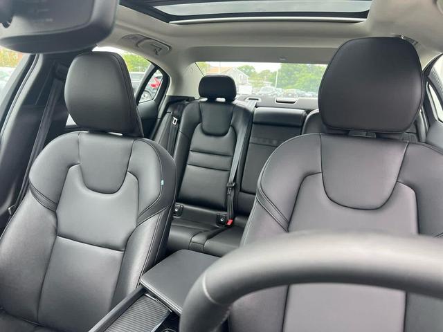 Photo of 2025 Crystal White Pearl Volvo S60