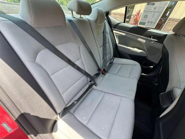Photo of 2018 Scarlet Red Hyundai ELANTRA
