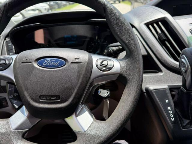 Photo of 2018  Ford Transit-350