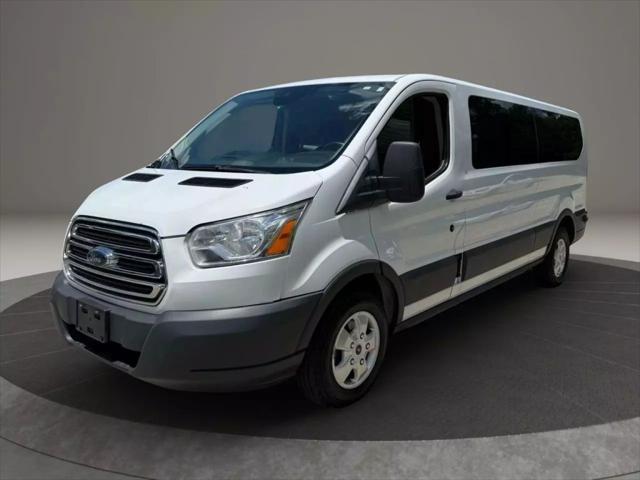 Photo of 2018  Ford Transit-350