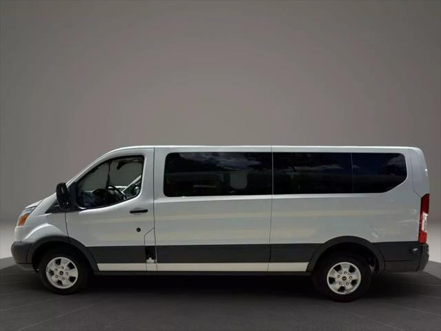 Photo of 2018  Ford Transit-350
