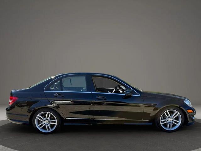 Photo of 2013  Mercedes-Benz C-Class