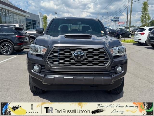 Photo of 2020 Magnetic Gray Toyota Tacoma