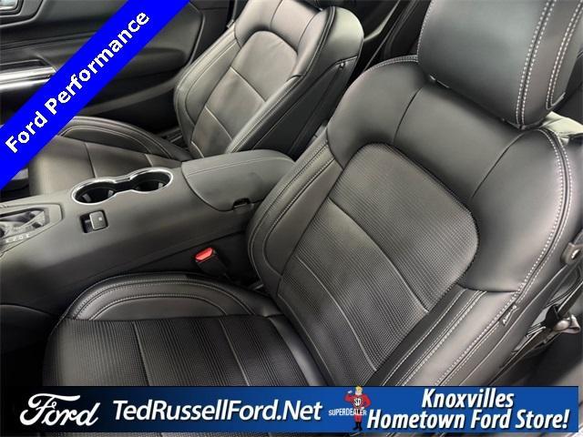 Photo of 2025 Gray Ford Mustang