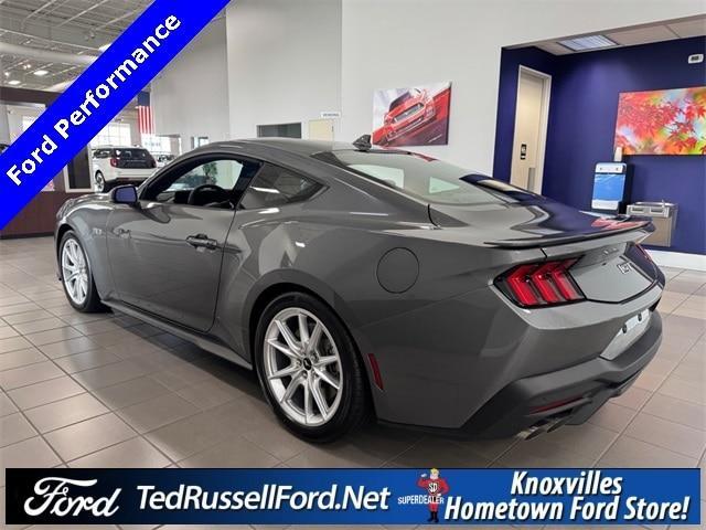 Photo of 2025 Gray Ford Mustang