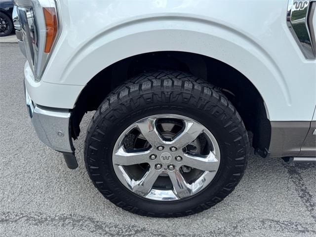 Photo of 2021 White Ford F-150