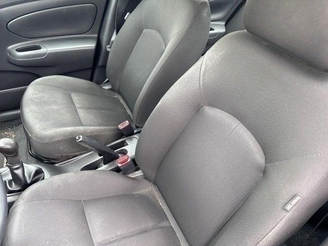 Photo of 2019 Gun Metallic Nissan Versa