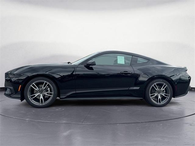 Photo of 2025 Black Ford Mustang