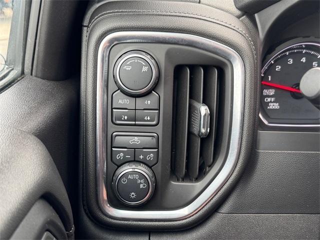 Photo of 2019 Silver Ice Metallic Chevrolet Silverado 1500
