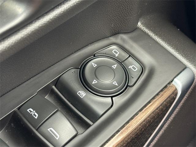 Photo of 2019 Silver Ice Metallic Chevrolet Silverado 1500