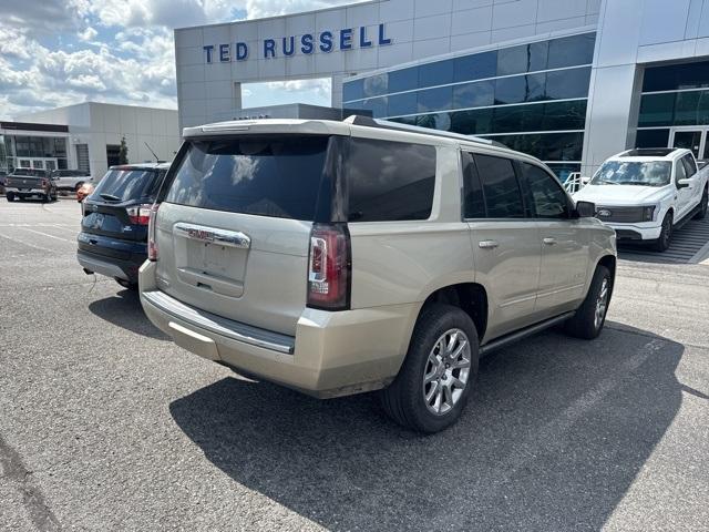 Photo of 2015 Champagne Silver GMC Yukon