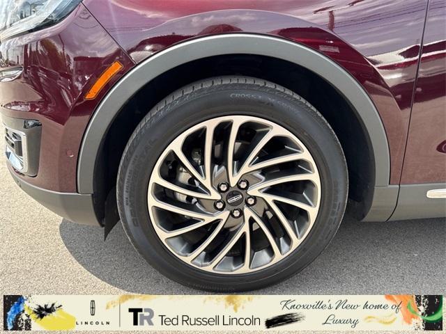Photo of 2019 Burgundy Lincoln Nautilus