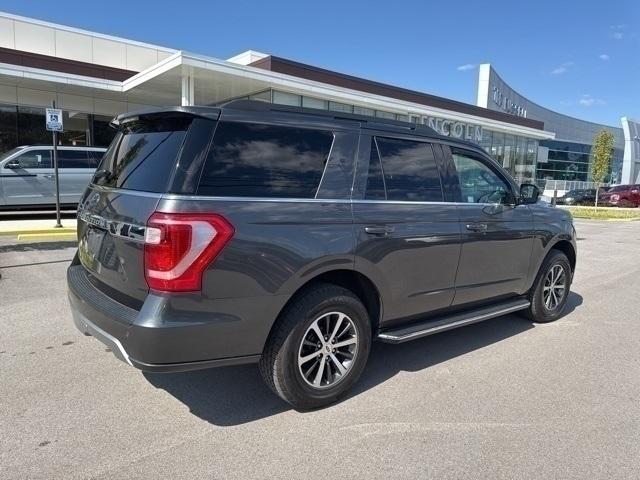 Photo of 2019 Magnetic Ford Expedition
