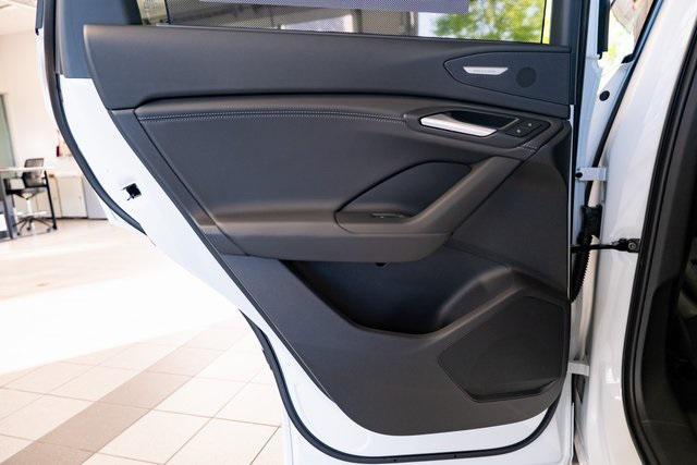 Photo of 2025 Glacier White Metallic Audi Q6 e-tron