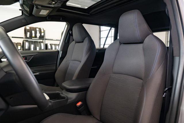 Photo of 2022 Silver Sky Toyota RAV4 Hybrid