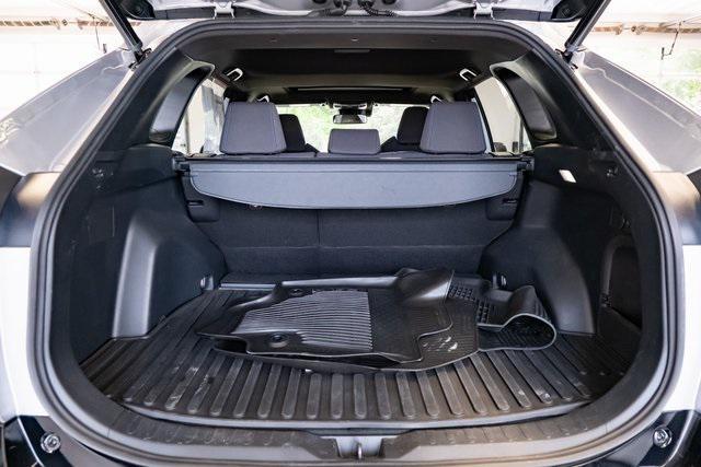 Photo of 2022 Silver Sky Toyota RAV4 Hybrid