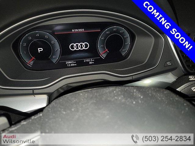 Photo of 2023 Daytona Gray Pearl Effect Audi Q5
