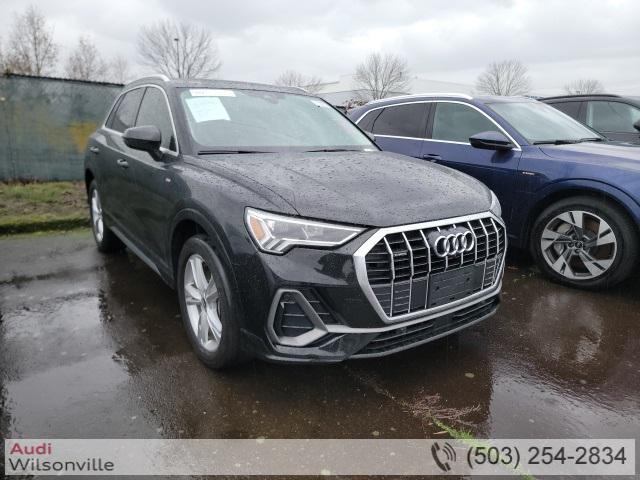 2022 Audi Q3