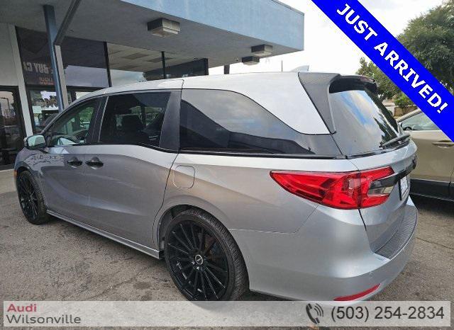 Photo of 2019 Lunar Silver Metallic Honda Odyssey