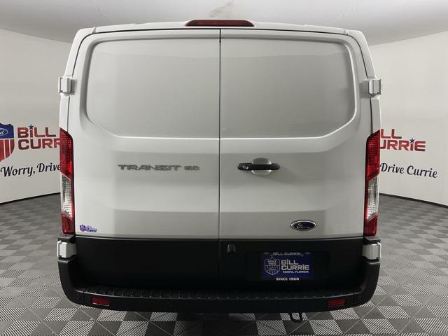 Photo of 2025 Oxford White Ford Transit-150