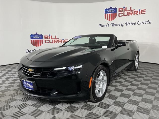 Photo of 2023 Black Chevrolet Camaro