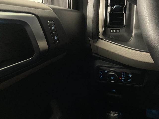 Photo of 2022 Oxford White Ford Bronco