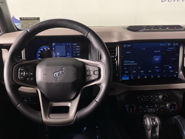 Photo of 2022 Oxford White Ford Bronco