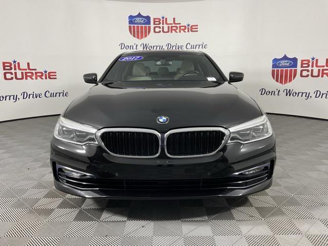 Photo of 2017 Jet Black BMW 540