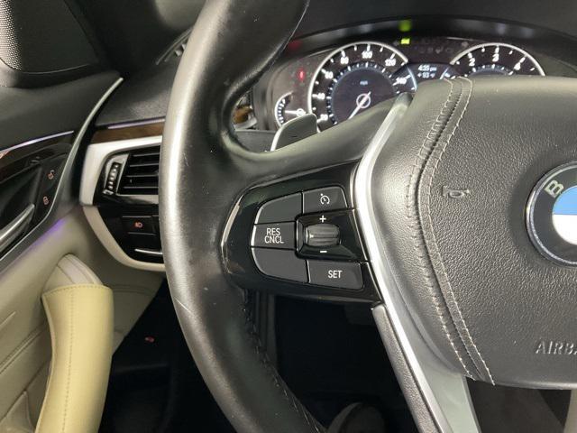 Photo of 2017 Jet Black BMW 540
