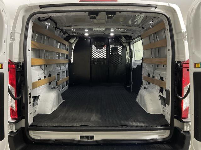 Photo of 2023 Oxford White Ford Transit-250