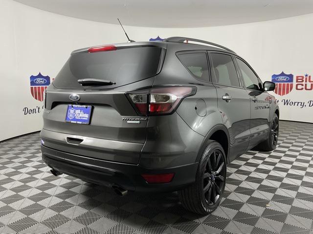 Photo of 2017 Magnetic Ford Escape