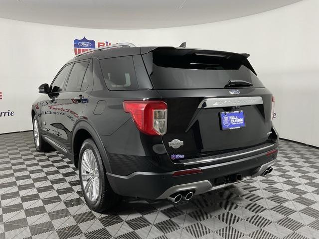 Photo of 2023 Agate Black Metallic Ford Explorer