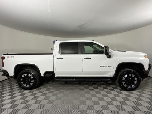 Photo of 2020 Summit White Chevrolet Silverado 2500