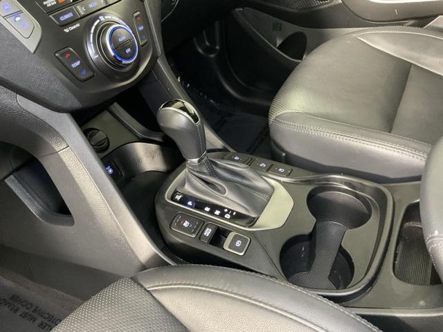 Photo of 2017 Monaco White Hyundai SANTA FE