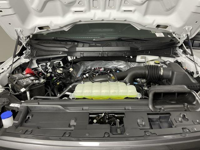 Photo of 2025 Oxford White Ford F-150
