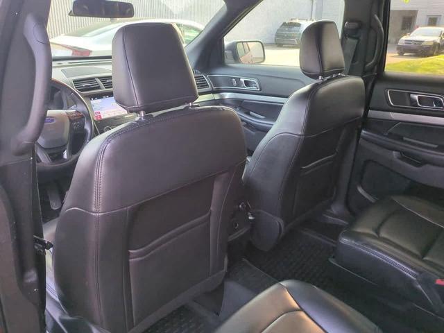 Photo of 2019 Ruby Red Metallic Tinted Clearcoat Ford Explorer