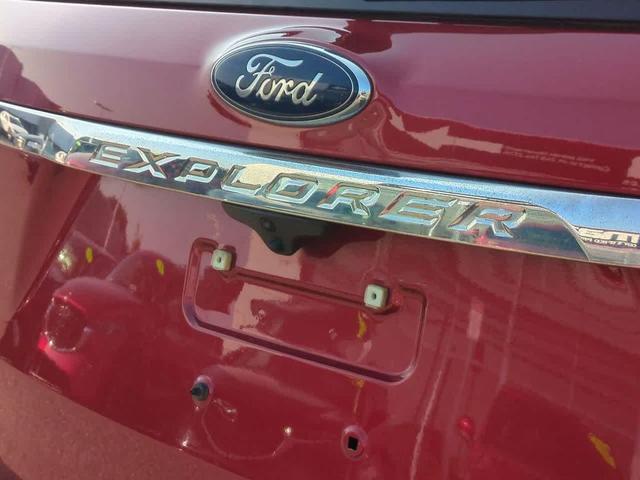 Photo of 2019 Ruby Red Metallic Tinted Clearcoat Ford Explorer