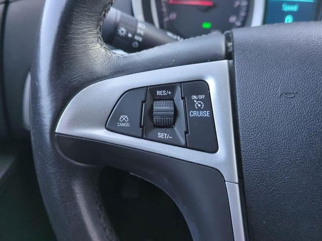 Photo of 2017 Summit White Chevrolet Equinox