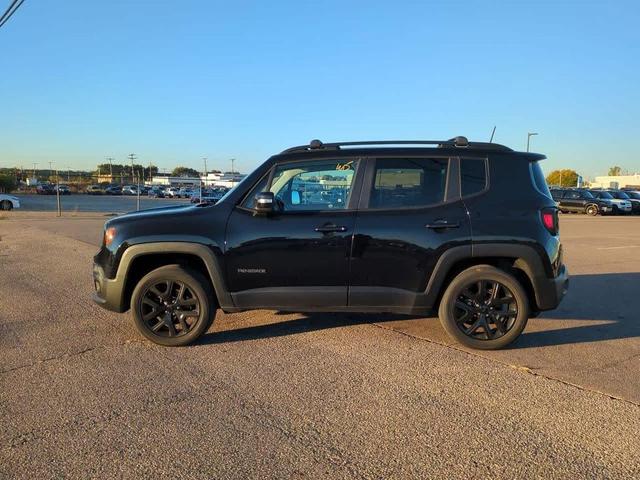 Photo of 2018 Black Jeep Renegade